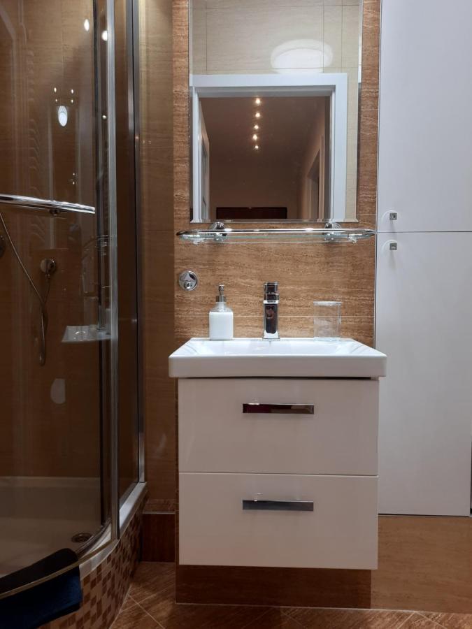Apartament W Centrum Wroclawia Apartman Kültér fotó